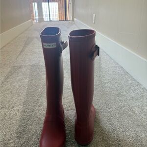 Hunter Burgundy Tall Boots